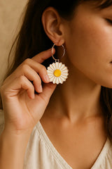 Bloom with Charm: Daisy Delight Earrings - Kemyu