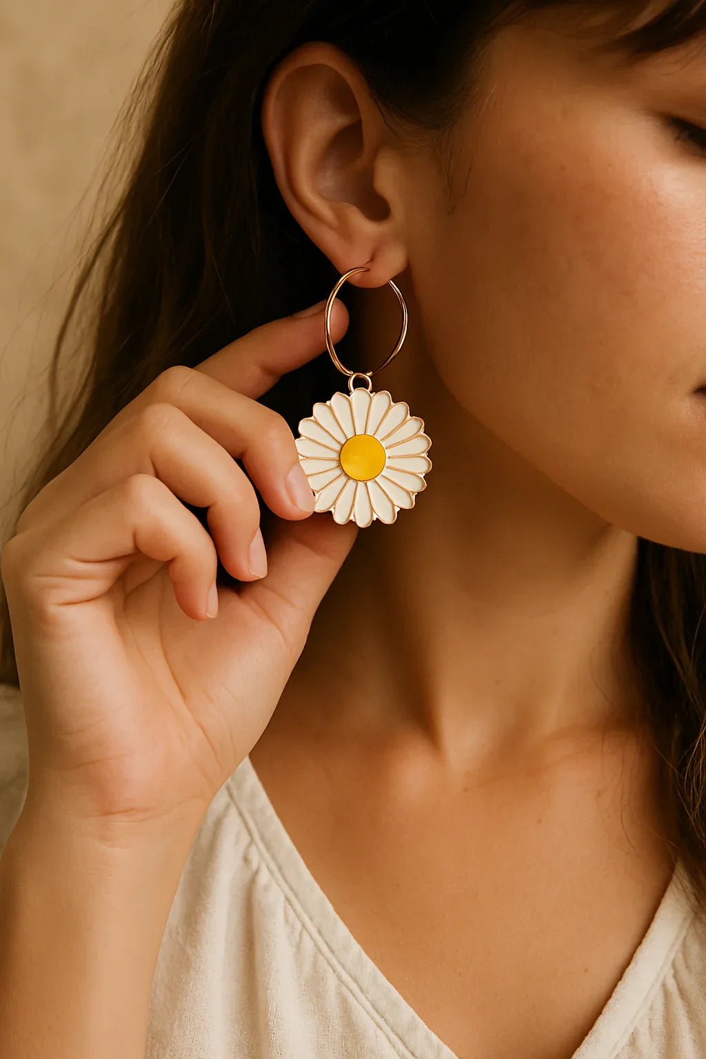 Bloom with Charm: Daisy Delight Earrings - Kemyu