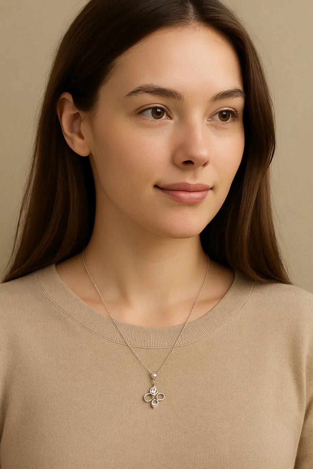 Elegant Clover Spark Necklace - Kemyu