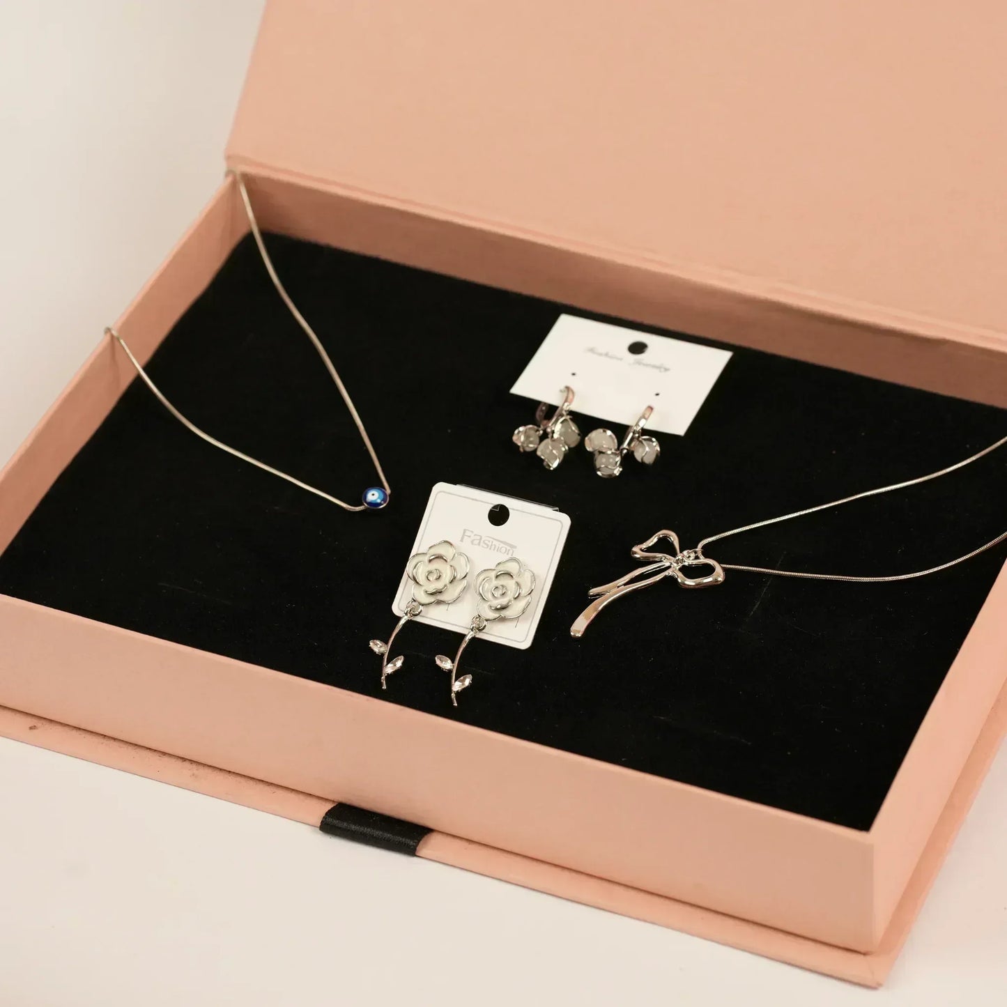 The Blessings Box - Kemyu