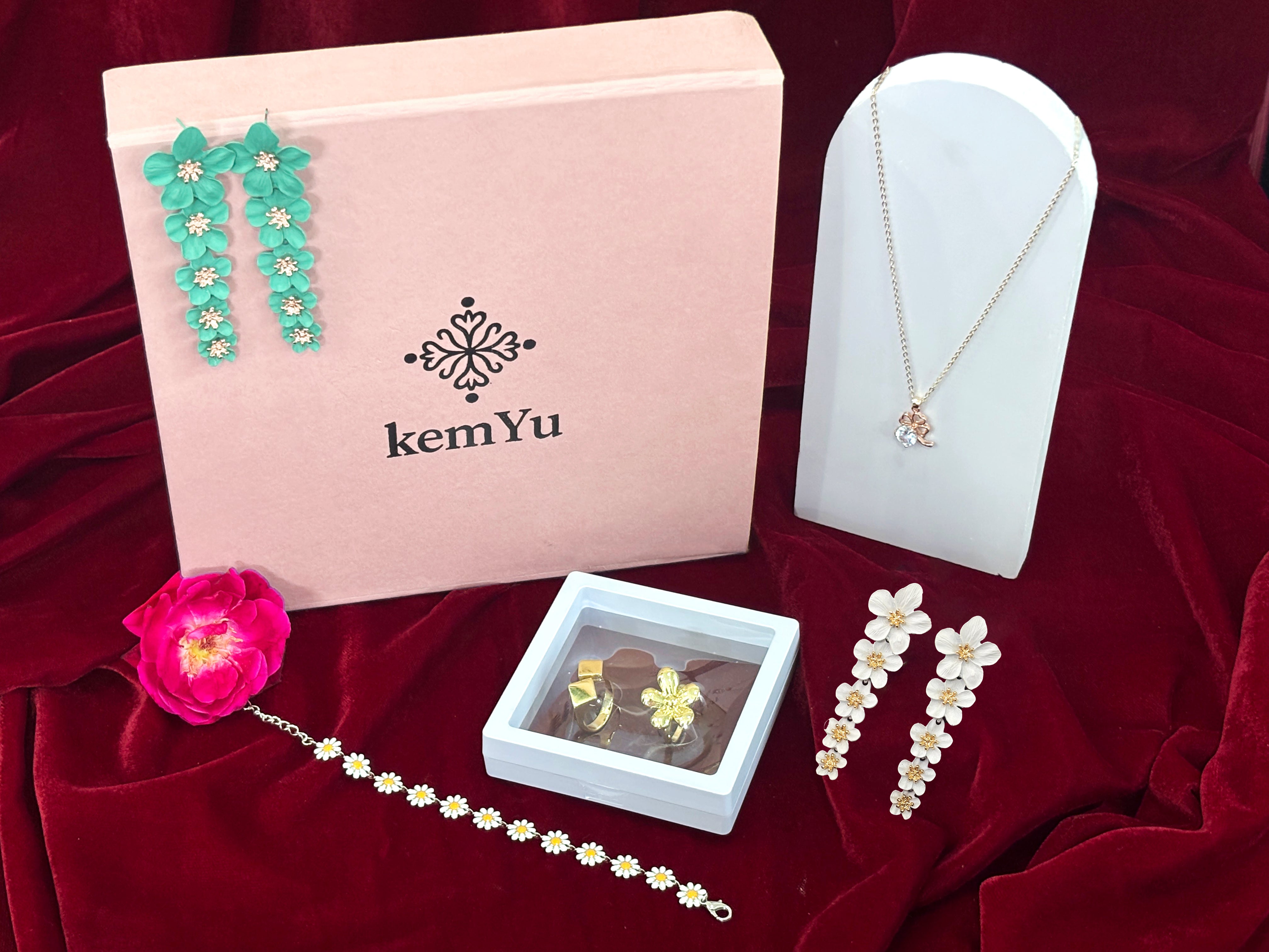 The Shubh Sparsh Box