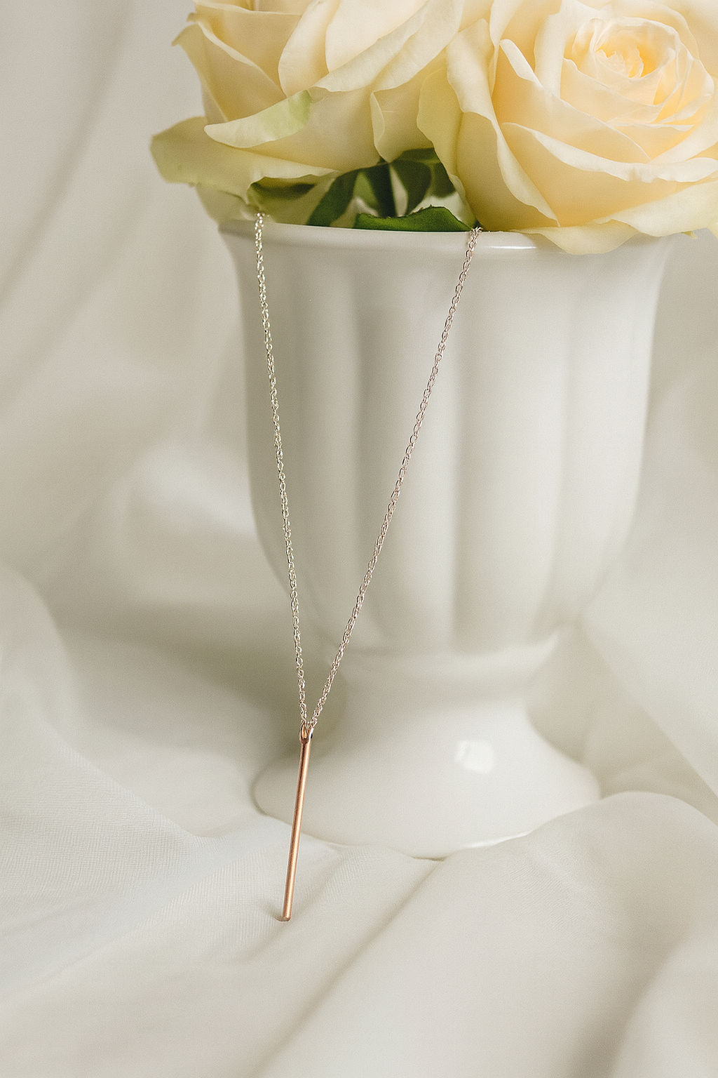 Minimal Muse: The Bar Pendant Necklace