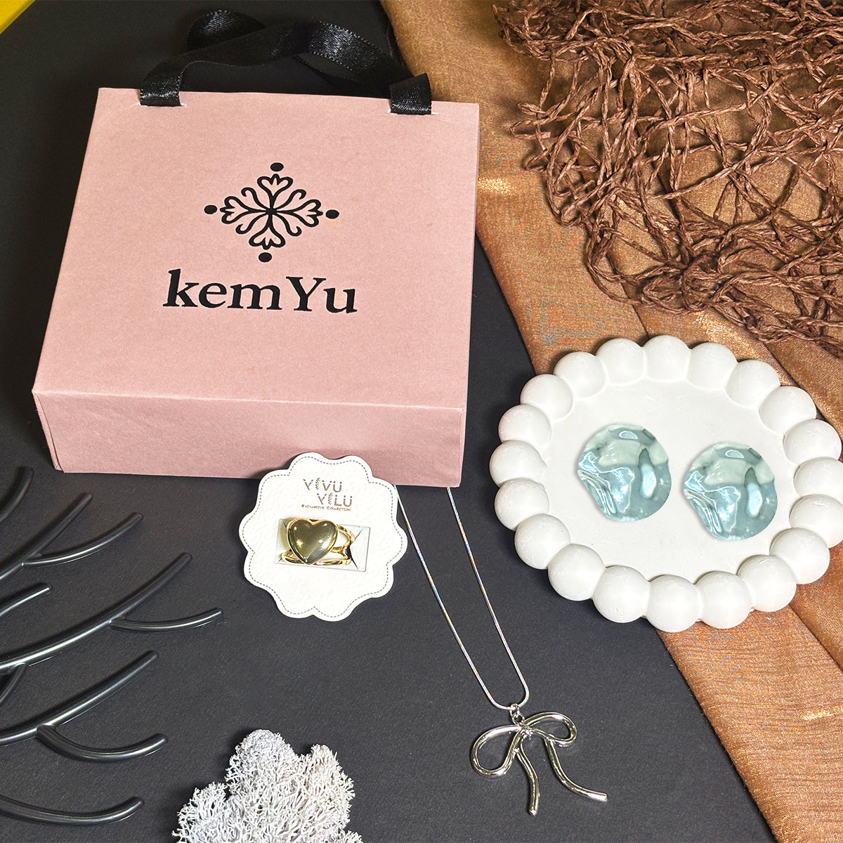 The Luminous Love Box