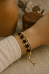 Midnight Grace – The Charm of Black Elegance - Kemyu