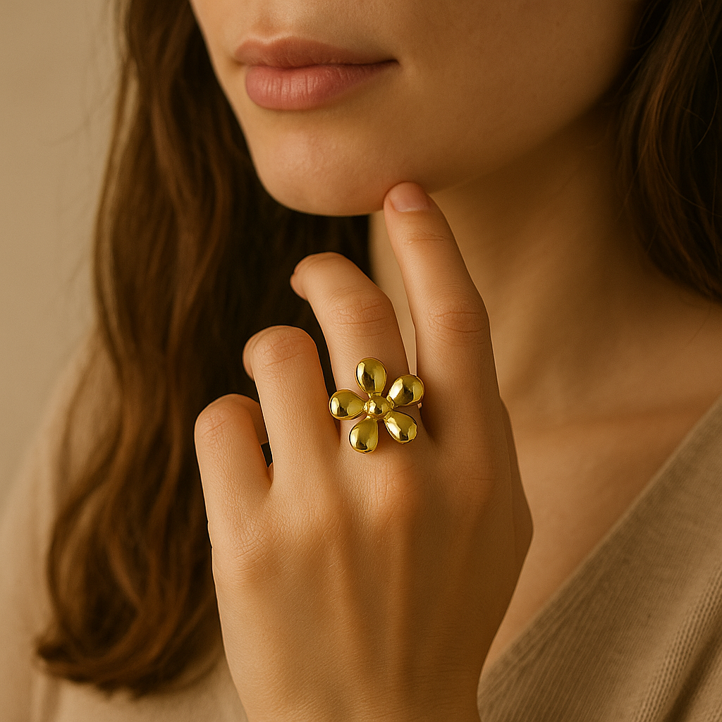 Golden Bloom Luxe Ring