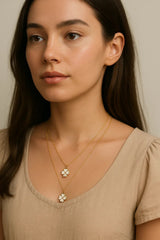 Golden Grace: The Clover Charm Necklace - Kemyu