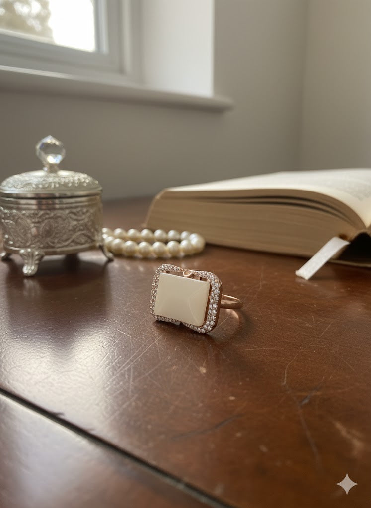 The Heirloom Glow: Luxury Square-Cut Ring